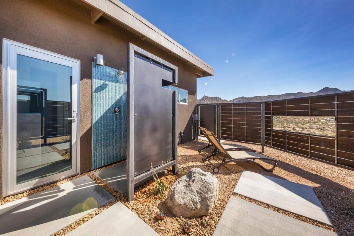 Shelter 2 L A Classic At Joshua Tree Park Entrance Exterior foto